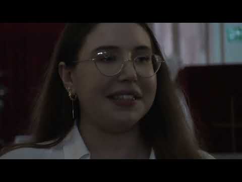 Prezentare - Classics for Pleasure 01421