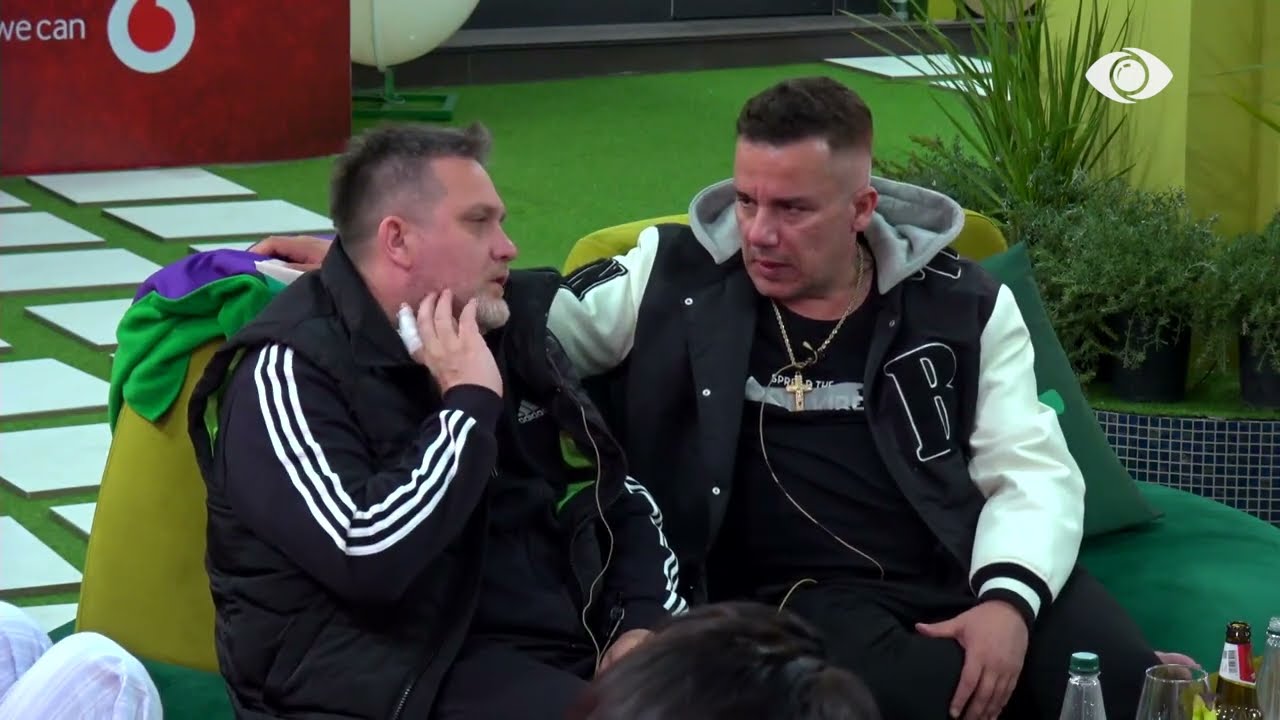 “Ti nuk hiqesh si dikush tjetër”/ Juli i kthehet Albit: Edhe ti këtë tip ke…