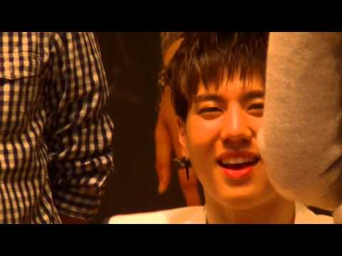 140302 GOT7 fansign at Jamsil Yugyeom