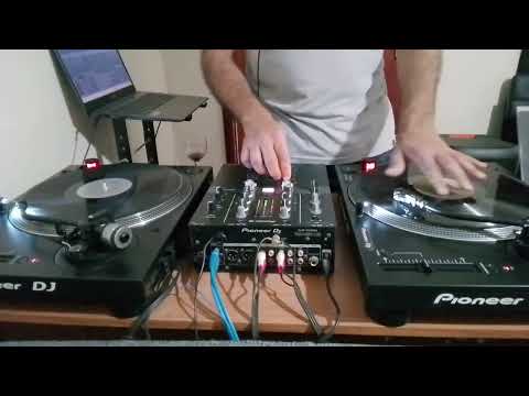 Miami Bass e Classicos do Funk Antigos tudo no vinil da época - Mixagens Marcinho DJ