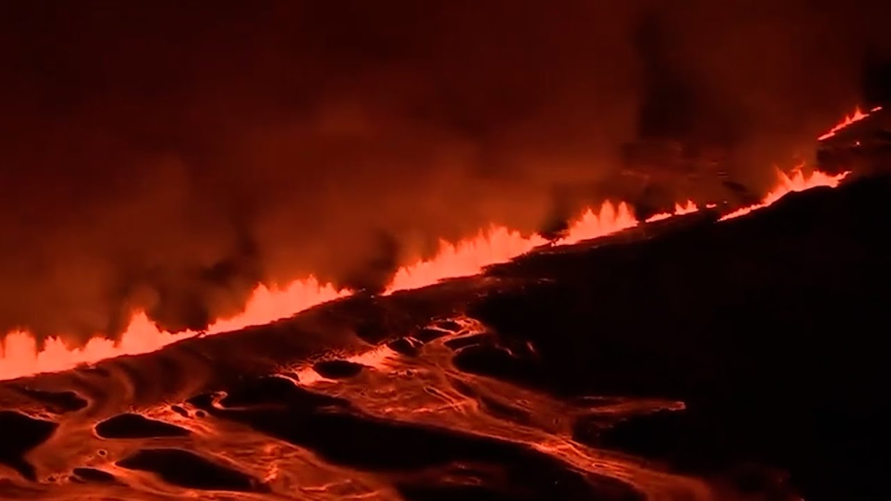 Իսլանդիայում հրաբուխ է ժայթքել. Հարակից հանգստավայրերից մարդիկ տարհանվել են