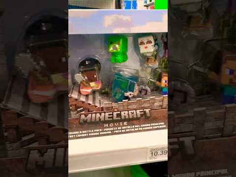 Minecraft Mini Mode Overworld Battle Pack with 7 Mini Action Figures Inspired by the Movie