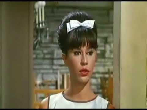 ASTRUD GILBERTO WITH STAN GETZ GIRL FROM IPANEMA MARIOVIDES