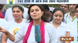 Watch peoples reaction to International Yoga Day program at Rajpath