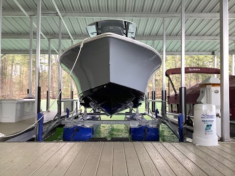 Make Boating Easy with the UltraLift Boat Lift Series