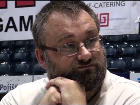 A 3.5. GM Hannes Stefansson  -  GM Vladimír Talla  ½ - ½