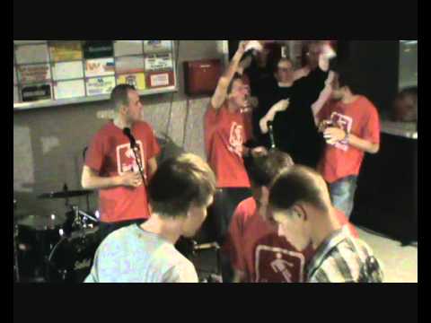 Sfeerimpressie kampioensfeest DOVO 1 16 4 2011