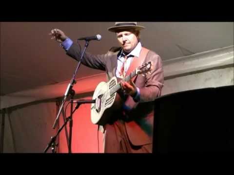 CATFISH KEITH - Dark Was the Night & I'm Going To See The King - Crawley, UK - Jul 28 2012 - HD