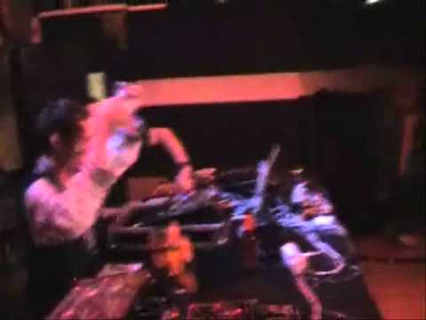 Riko  Vs Dk Brothers   @ Nit & Dia (Barcelona - Decembre 2011)