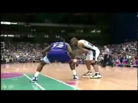 Tim Duncan 46 pts 14 rebs vs Karl Malone 10-01-2000