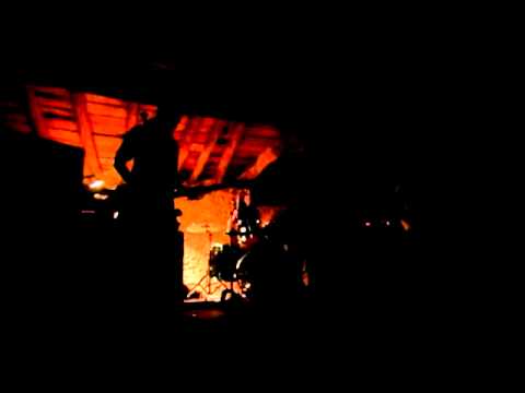 Extribor - ni dios les oye