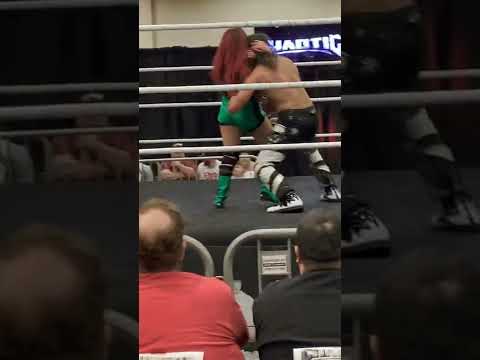 Anthony Greene counters Paris Van Dale (Chaotic Wrestling) #shorts #intergender #aewdark
