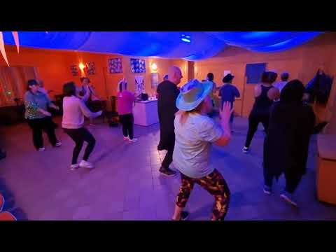 La zumbera- Dj samuel Kimkò- zumbabi Ferenczi Babi