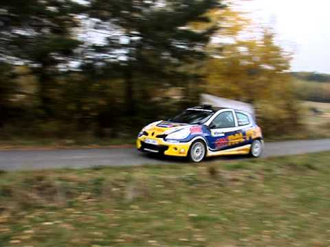SuperSprint Lipnicki 29.10.2011 Kujawski/Zegarmistrz  Renault Clio R3