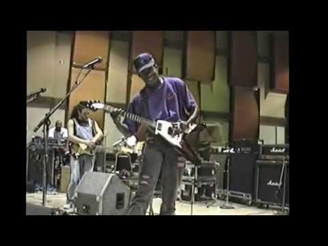 Jimi Hendrix Guitar Festival, Bumbershoot, Seatle 1995 Part 1 (Little Jimmy King,Buddy Miles)
