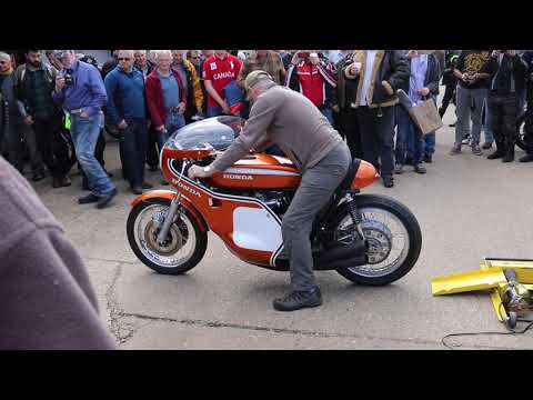 Honda 750 Race Bike at David Silver Spares 29/09/18