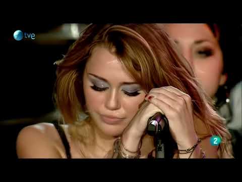 Miley Cyrus - These Four Walls (Rock In Rio Madrid 2010)
