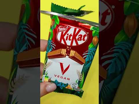 Opening chocolate  - KitKat Vegan #Shorts