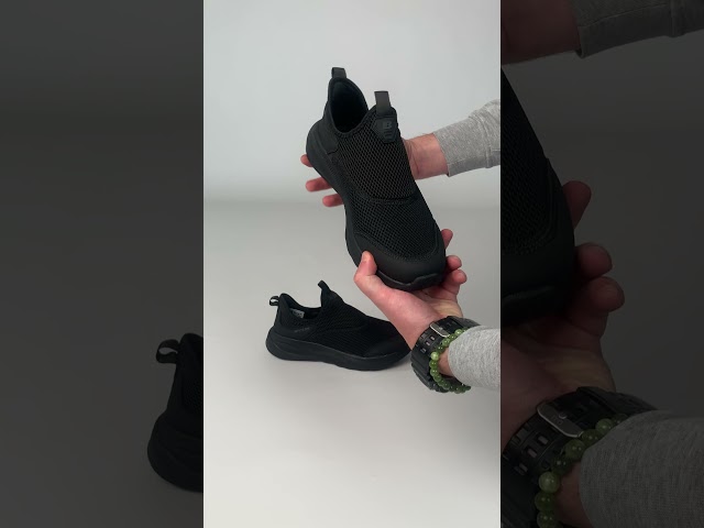 Чоботи жіночі шкіряні байка хутро 592641 Чорний Кросівки чоловічі сітка 592146 Чорні