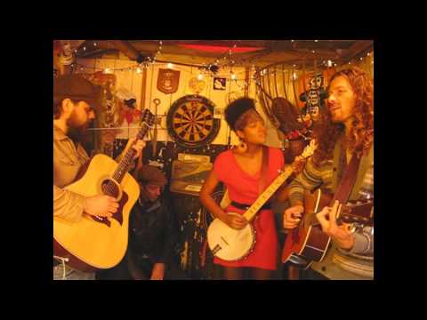 Birds Of Chicago - Mountains Forests - Songs From The Shed Session