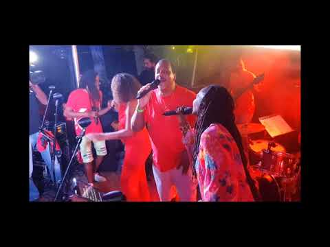 KwackXiKolor 2018 live à l'hotel bakoua - Aveux