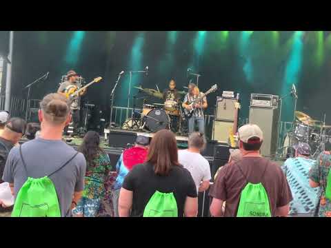 Bass Extremes (featuring Victor Wooten & Steve Bailey)