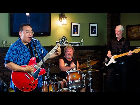 Cry To Me - Josh Miller