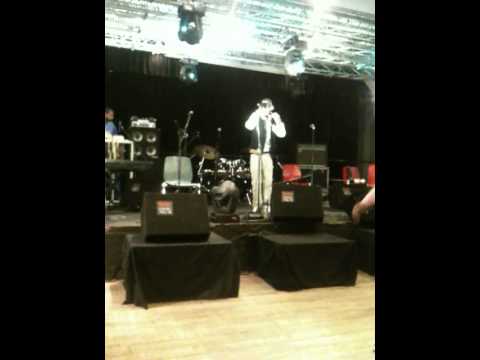 MisTER SAS From GalSEN - Extrait LIVE BANDIRADO (Tounée Baaba Maal Strasbourg)