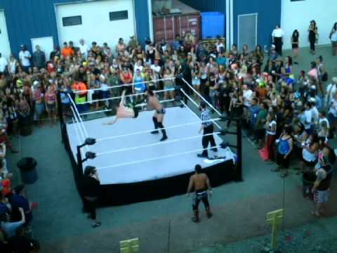 Tony Baroni vs Patrick Large - VIPW