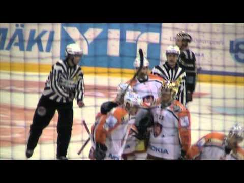 Juha Leimu scores