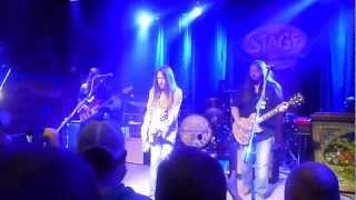 pretty little lie blackberry smoke