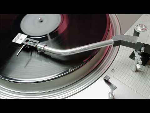 K. Re'Shire Feat. Kate Lesing  - "Makes Me Believe"