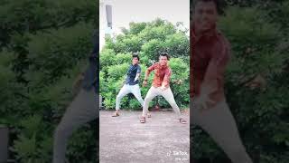 Download lagu April Mathathil - Vaali | Thala | Ajith kumar | Simran | Viju Amal #short #shorts #shortvideo mp3
