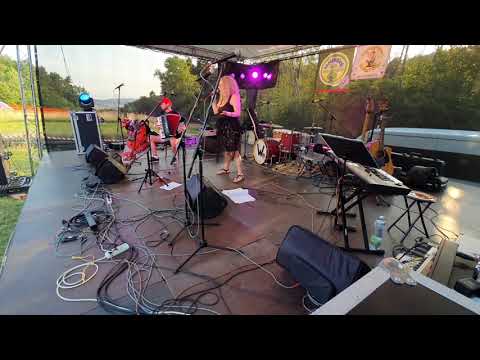 Mirka Soukalová - Magdalena Malanikova & The Witchers (live) part 1