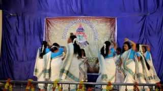 preview picture of video 'Kaikottikali Onam  2012  Sunitha Tejas  @Kairalee Alwal'