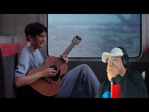 1ST LISTEN REACTION Phum Viphurit Paper Throne Acoustic Live Session