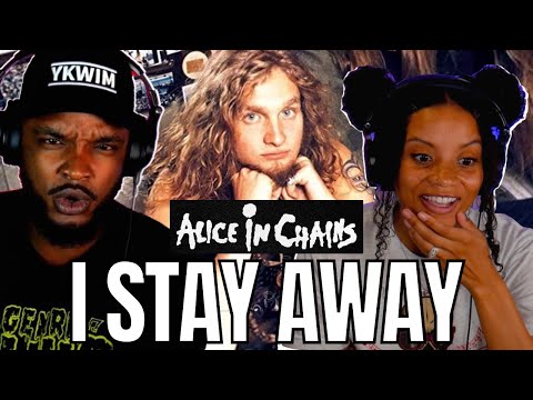 STRINGS!! 🎵 Alice in Chains - I Stay Away REACTION