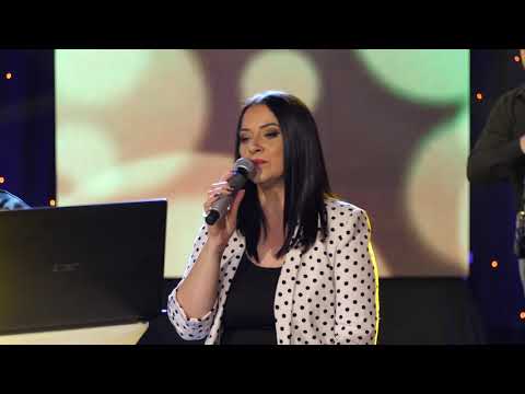 Aneta i Grupa Molika - Tugja si beskrajno (LIVE Quarantine Show)