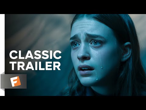 Gothika New Official Trailer   Halle Berry, Rob