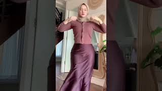 Download lagu Contoh Model Rok Kembang satin mp3 Download lagu Contoh Model Rok Kembang satin mp3