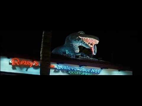 Cursed (2005) - Behind the Fangs: The Making of Cursed