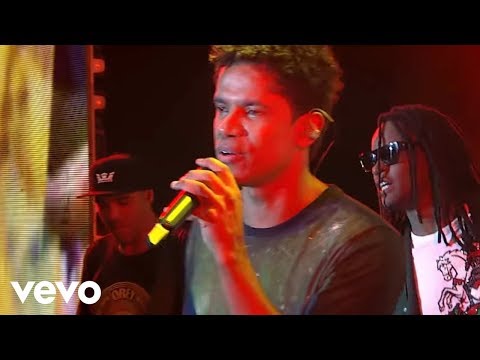 Videoclip de A Sombra da Maldade (feat. Toni Garrido) (Natiruts Reggae Brasil - Ao Vivo) — Natiruts