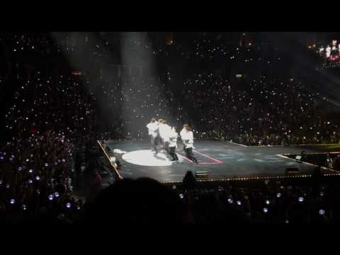 [FANCAM] 170402 BTS Anaheim Wings Tour - MAMA (J-hope solo)