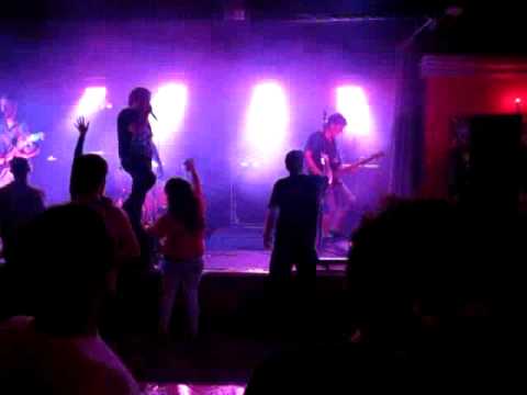 Caught A Glimpse - LIVE At The Foxx Lounge - Feeling Numb + Slave To The World