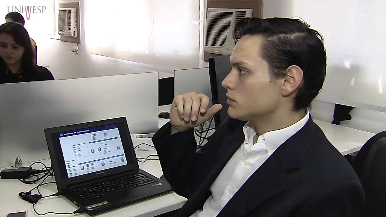 Introdução à Engenharia - Aula 4 - Um dia na vida de um engenheiro de computação