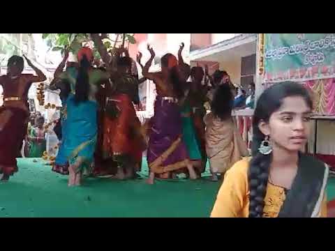 yamuna Terry song by girls high school students
