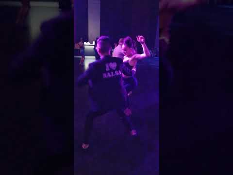 Gunba & Ezgi Dancing Salsa SILF