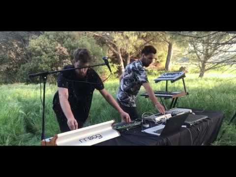 The Dualz - Burn in the Sky EP (Live) /// Way of House