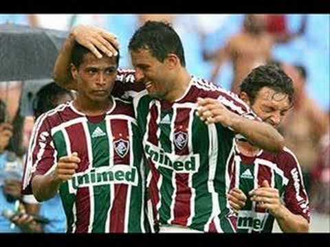 mc Mascote - tricolor esculaxa mc Frank - flamenguista