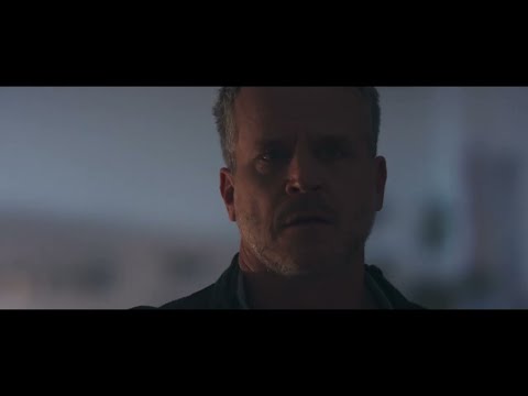 Bagossy Brothers Company - Zuhanás (Official Video)